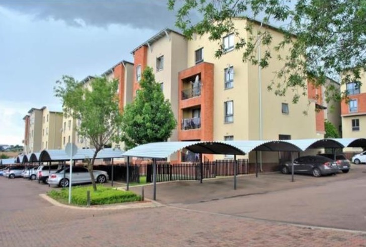 To Let 2 Bedroom Property for Rent in Noordwyk Gauteng