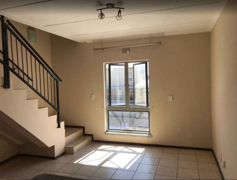 To Let 2 Bedroom Property for Rent in Noordwyk Gauteng