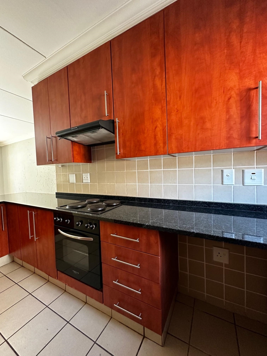 To Let 2 Bedroom Property for Rent in Ravenswood Gauteng