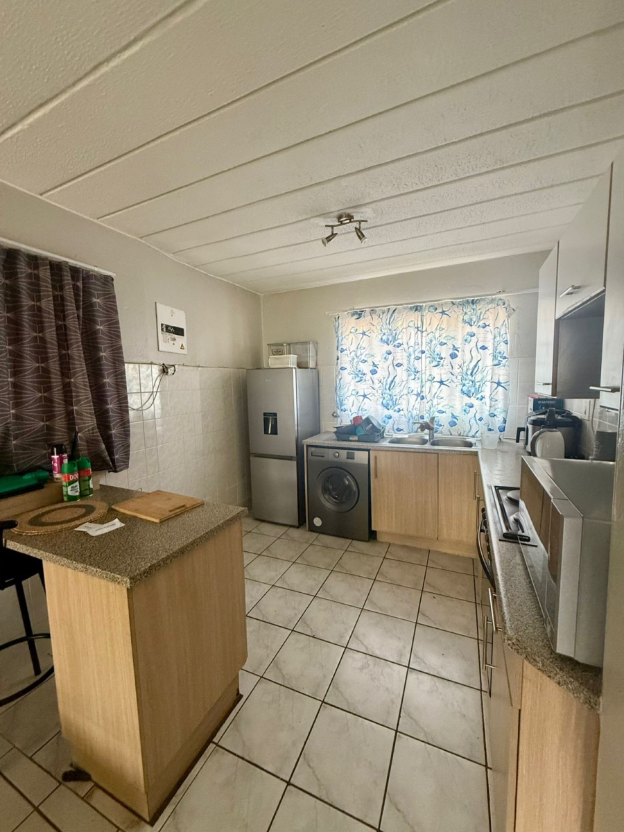 2 Bedroom Property for Sale in Eden Glen Gauteng