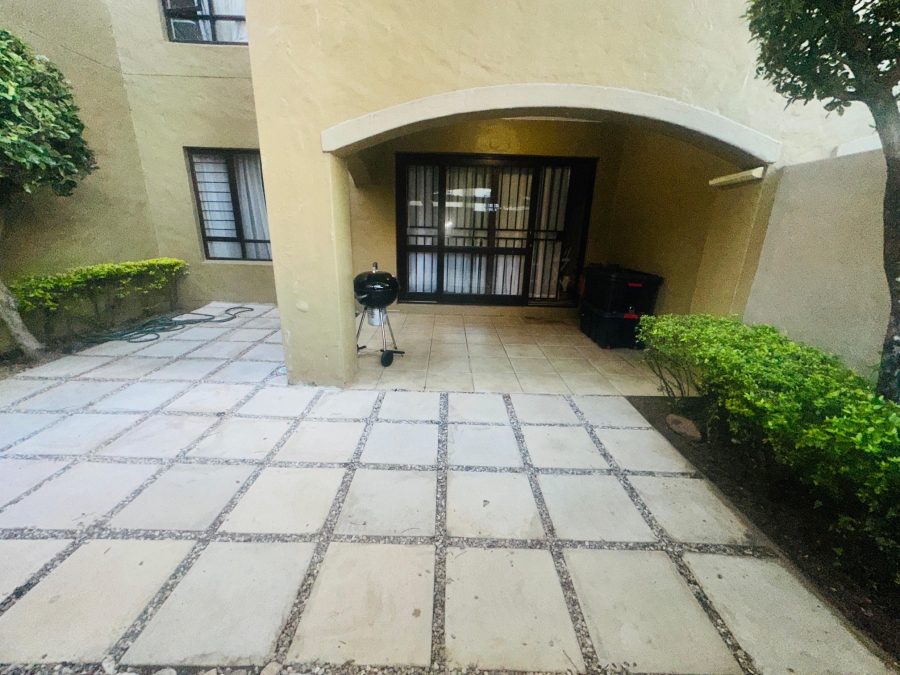 To Let 1 Bedroom Property for Rent in Lonehill Gauteng