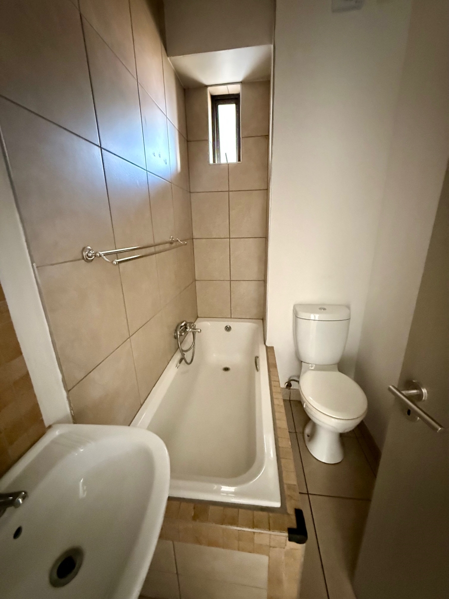 To Let 2 Bedroom Property for Rent in Elardus Park Gauteng