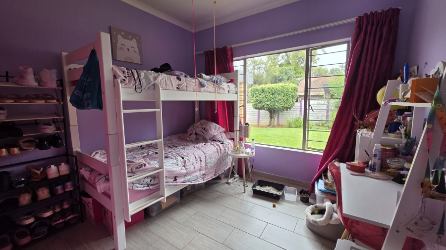 3 Bedroom Property for Sale in Garsfontein Gauteng