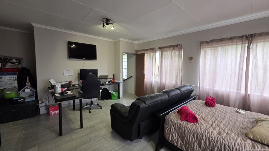 3 Bedroom Property for Sale in Garsfontein Gauteng