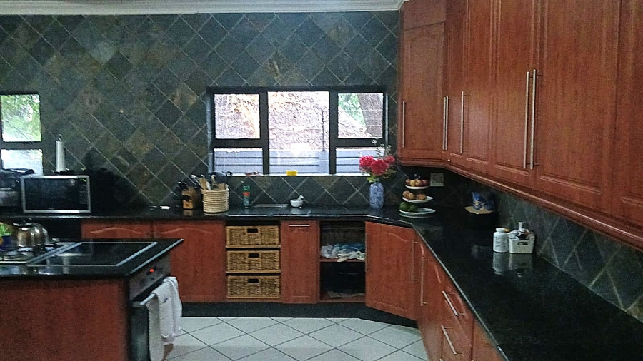 4 Bedroom Property for Sale in Edleen Gauteng
