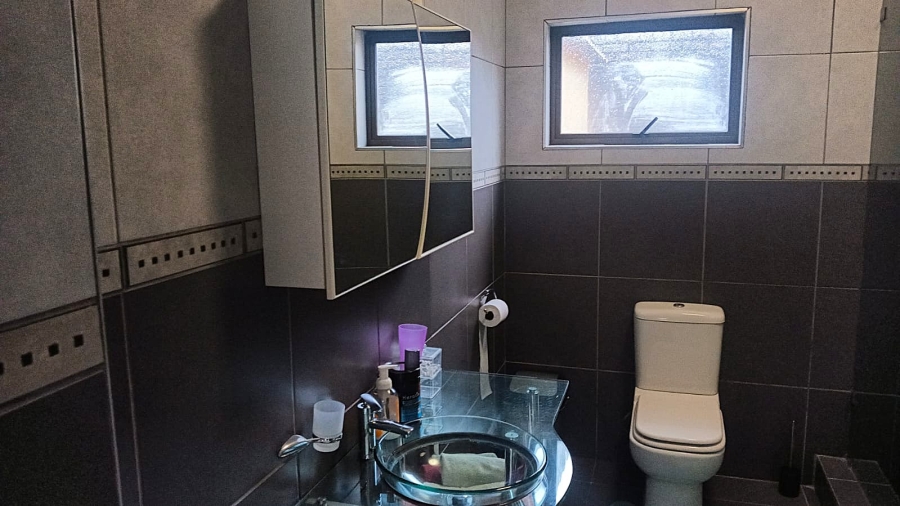 4 Bedroom Property for Sale in Edleen Gauteng