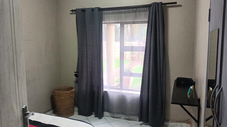 4 Bedroom Property for Sale in Edleen Gauteng