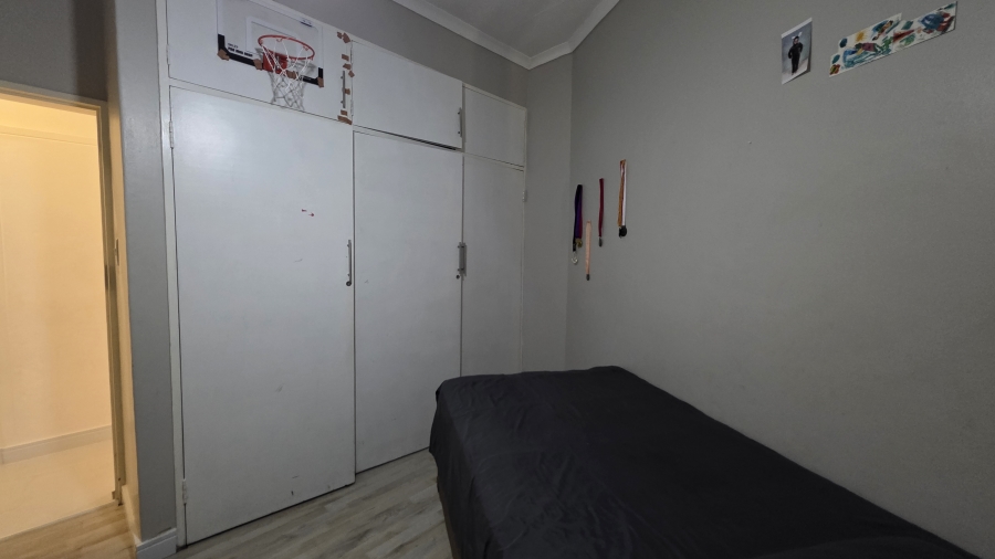 4 Bedroom Property for Sale in Waterkloof Glen Gauteng