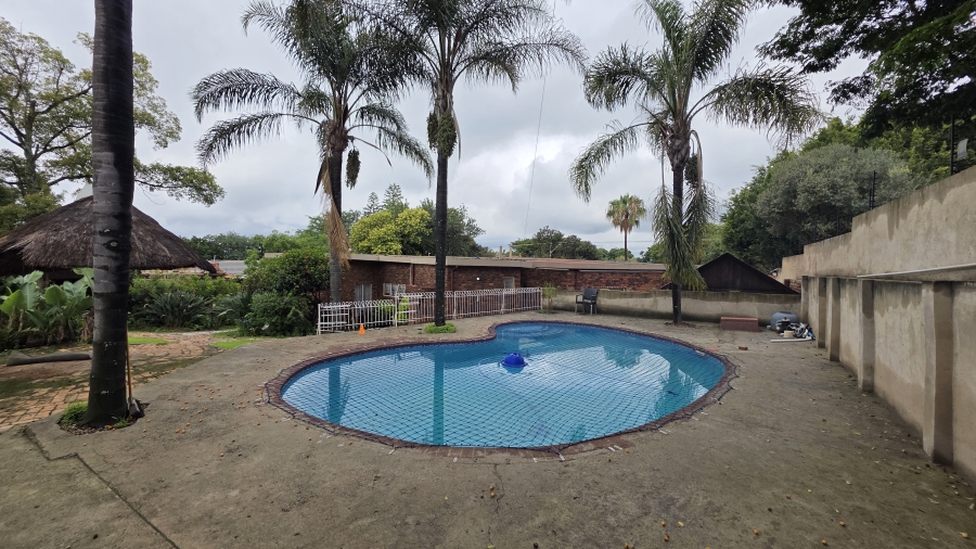 4 Bedroom Property for Sale in Waterkloof Glen Gauteng