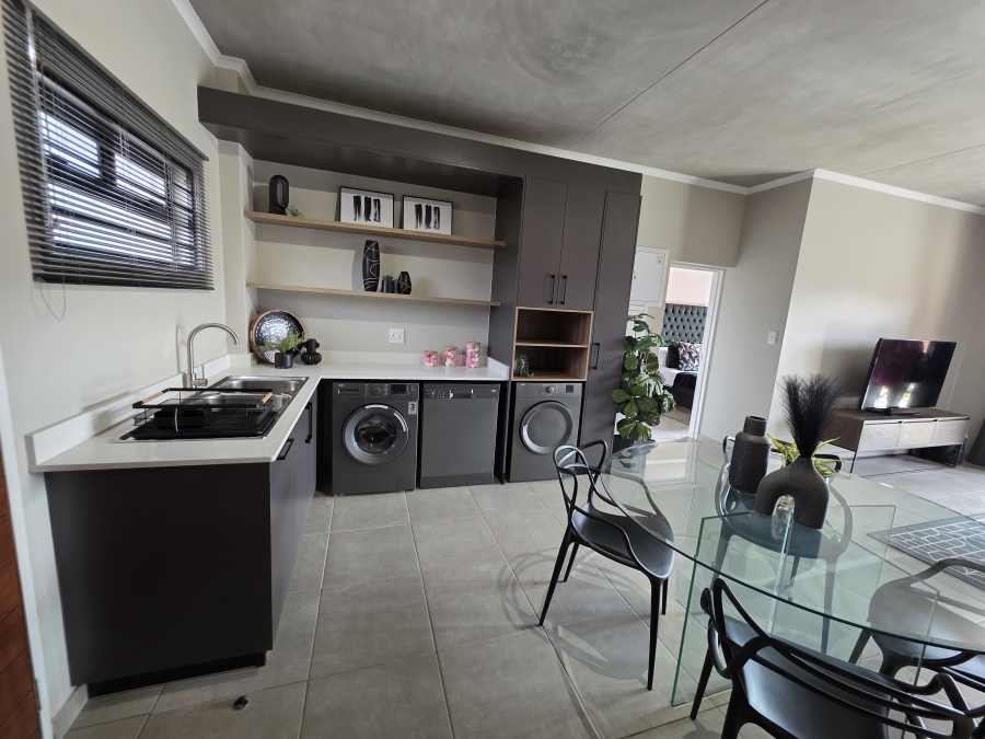 To Let 2 Bedroom Property for Rent in Rietvalleirand Gauteng