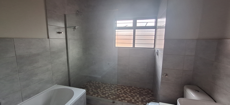2 Bedroom Property for Sale in Boardwalk Villas Gauteng