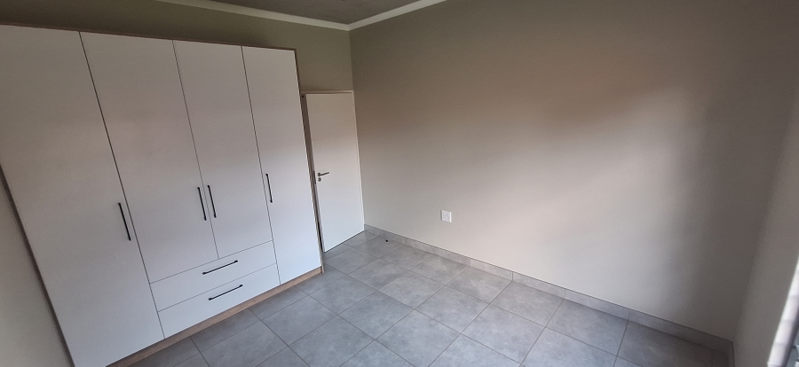 2 Bedroom Property for Sale in Boardwalk Villas Gauteng