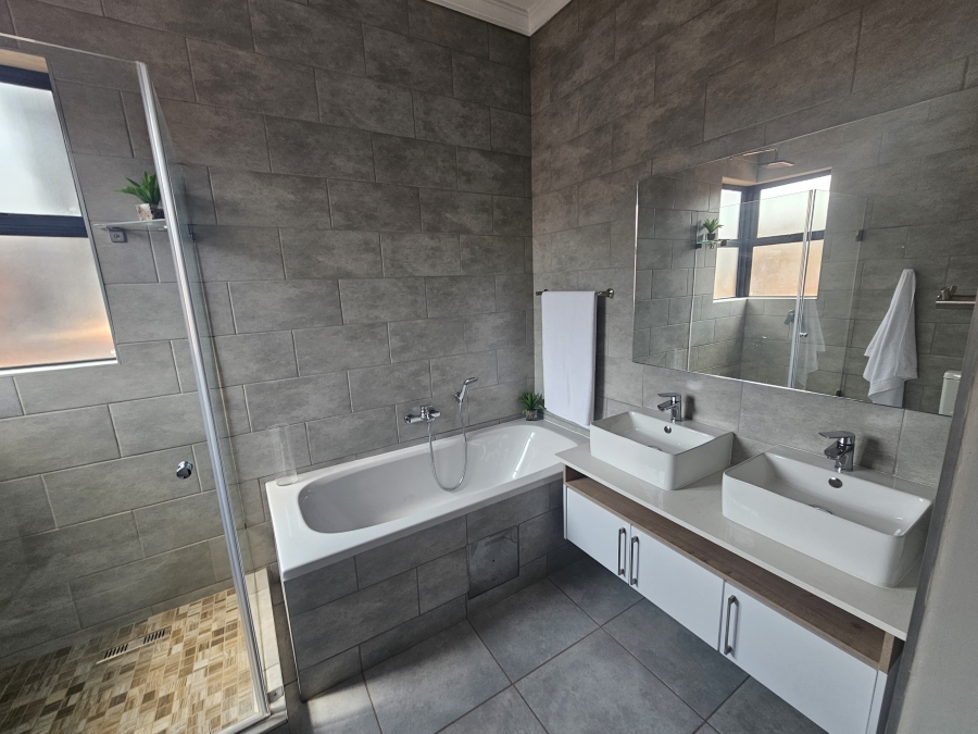 To Let 3 Bedroom Property for Rent in Olympus AH Gauteng