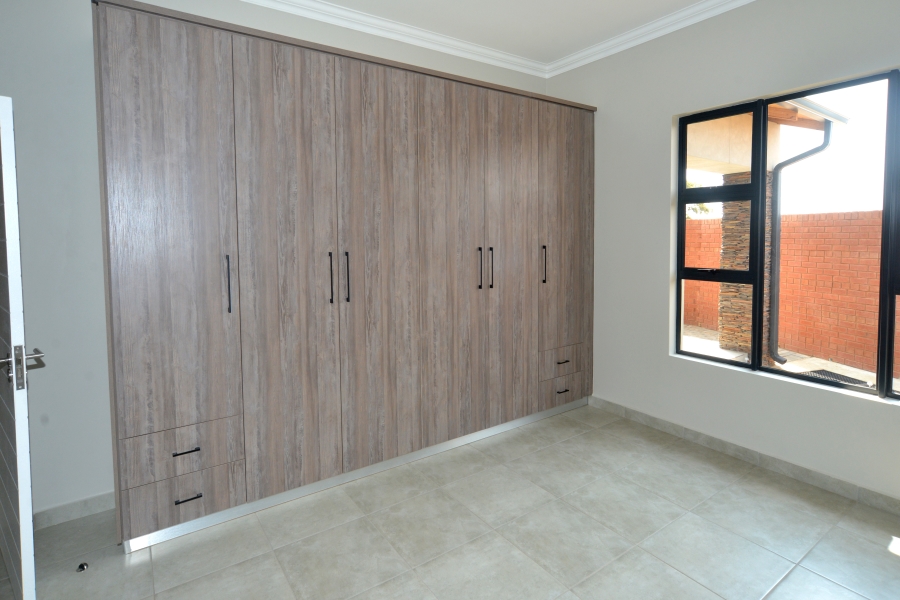 3 Bedroom Property for Sale in Six Fountains Residential Estate Gauteng