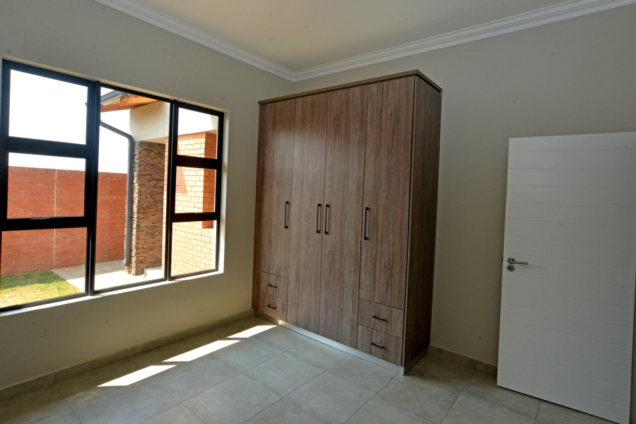 3 Bedroom Property for Sale in Six Fountains Residential Estate Gauteng