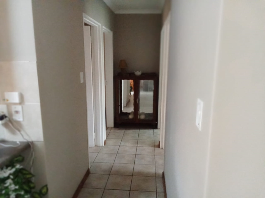 3 Bedroom Property for Sale in Magalieskruin Gauteng