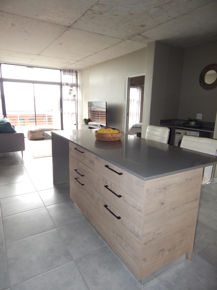 To Let 2 Bedroom Property for Rent in Equestria Gauteng