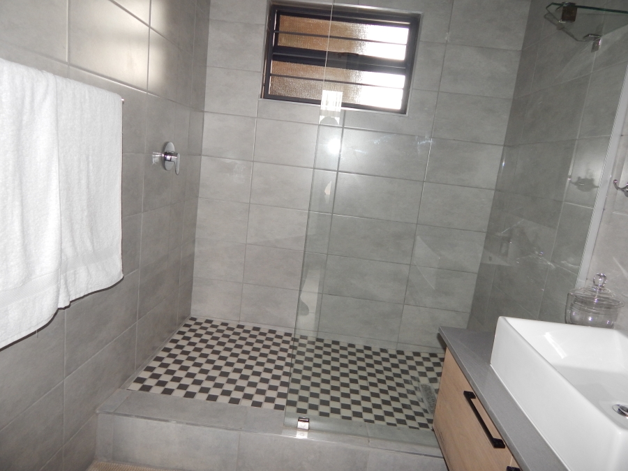 To Let 2 Bedroom Property for Rent in Equestria Gauteng