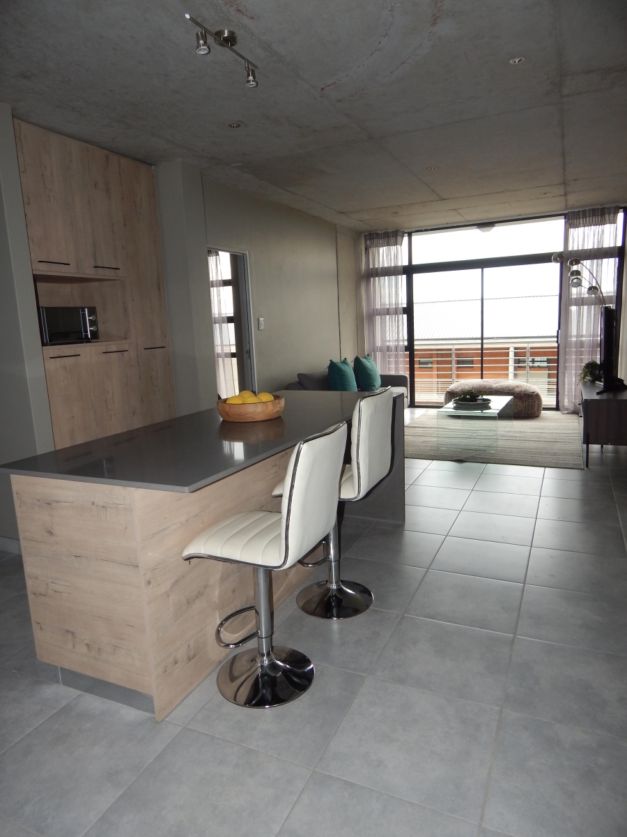 To Let 2 Bedroom Property for Rent in Equestria Gauteng