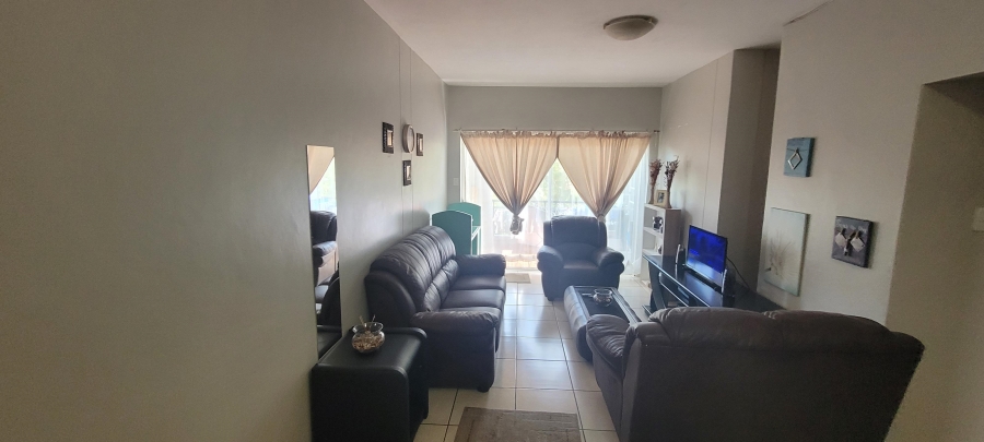2 Bedroom Property for Sale in Waterkloof Glen Gauteng