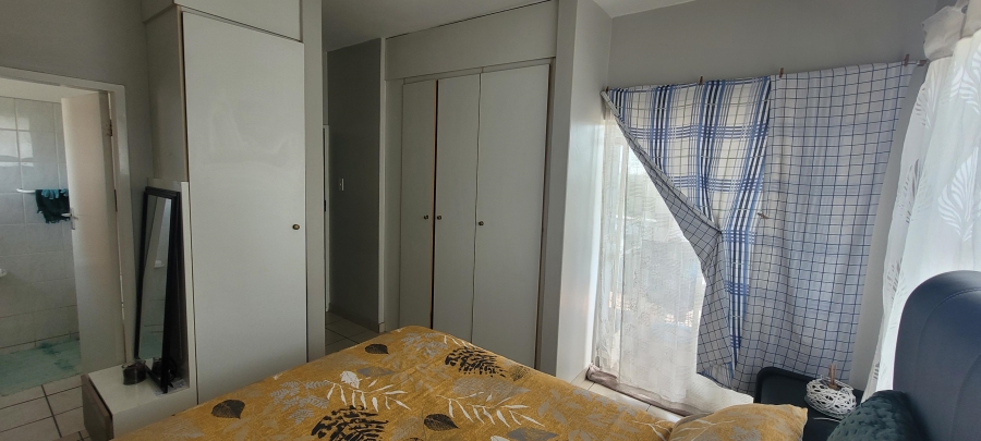 2 Bedroom Property for Sale in Waterkloof Glen Gauteng