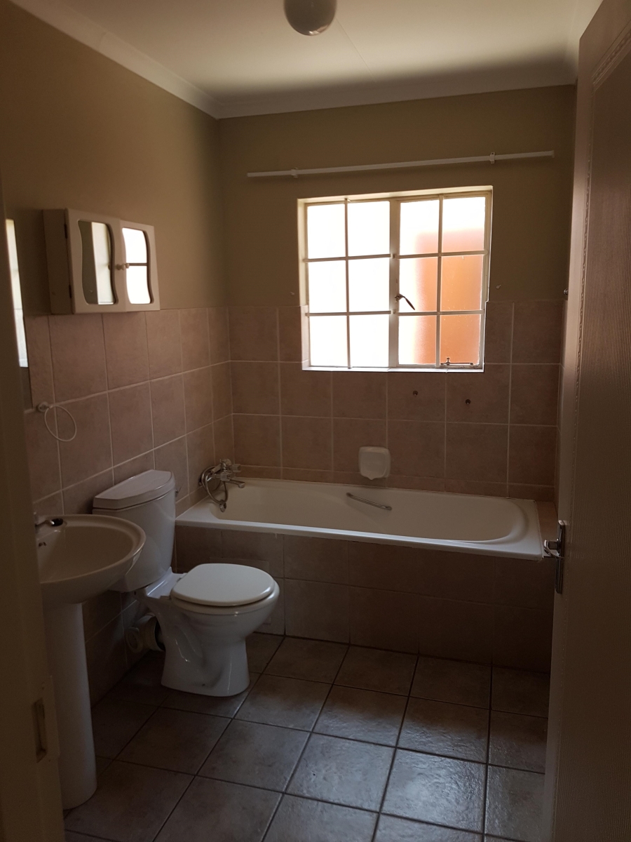 3 Bedroom Property for Sale in Magalieskruin Gauteng