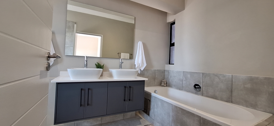 3 Bedroom Property for Sale in Sinoville Gauteng