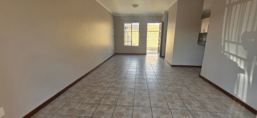 2 Bedroom Property for Sale in Sinoville Gauteng