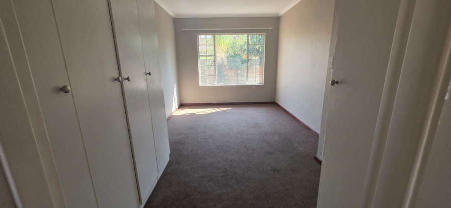 2 Bedroom Property for Sale in Sinoville Gauteng