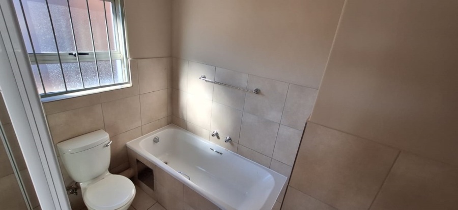 2 Bedroom Property for Sale in Montana Gauteng