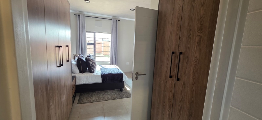 To Let 2 Bedroom Property for Rent in Rietvalleirand Gauteng