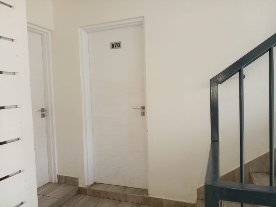 To Let 1 Bedroom Property for Rent in Linbro Park Gauteng