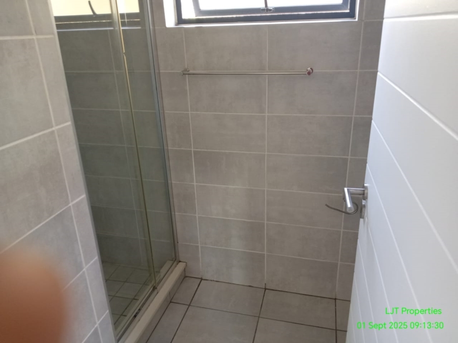 To Let 1 Bedroom Property for Rent in Witfield Gauteng