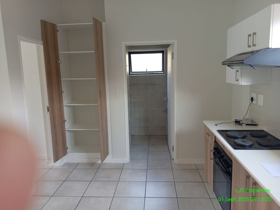To Let 1 Bedroom Property for Rent in Witfield Gauteng