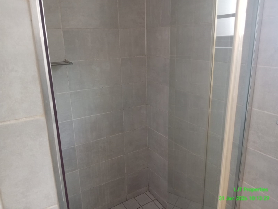 To Let 1 Bedroom Property for Rent in Witfield Gauteng