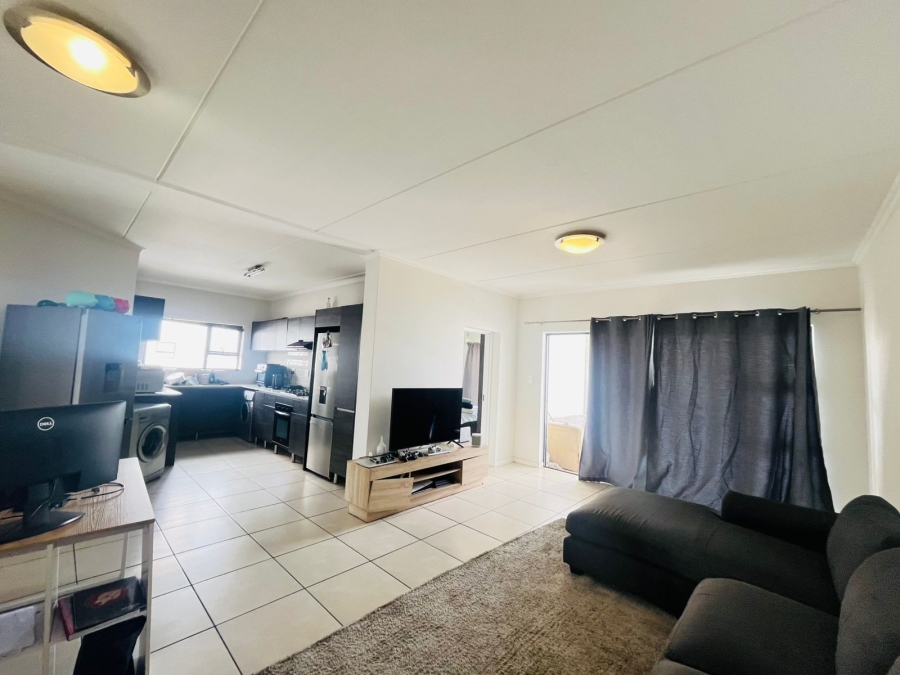 To Let 3 Bedroom Property for Rent in Petervale Gauteng