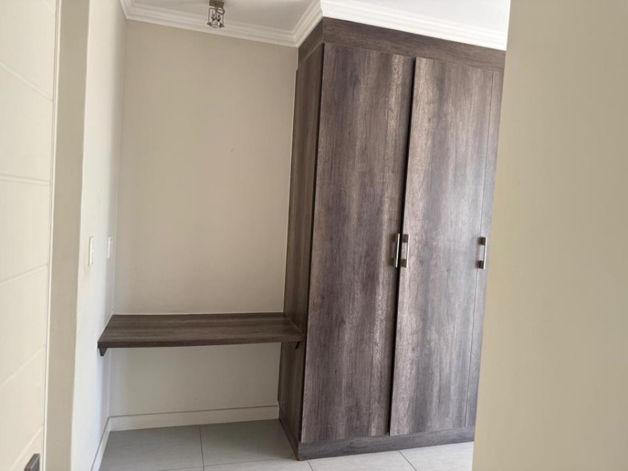 3 Bedroom Property for Sale in Garsfontein Gauteng