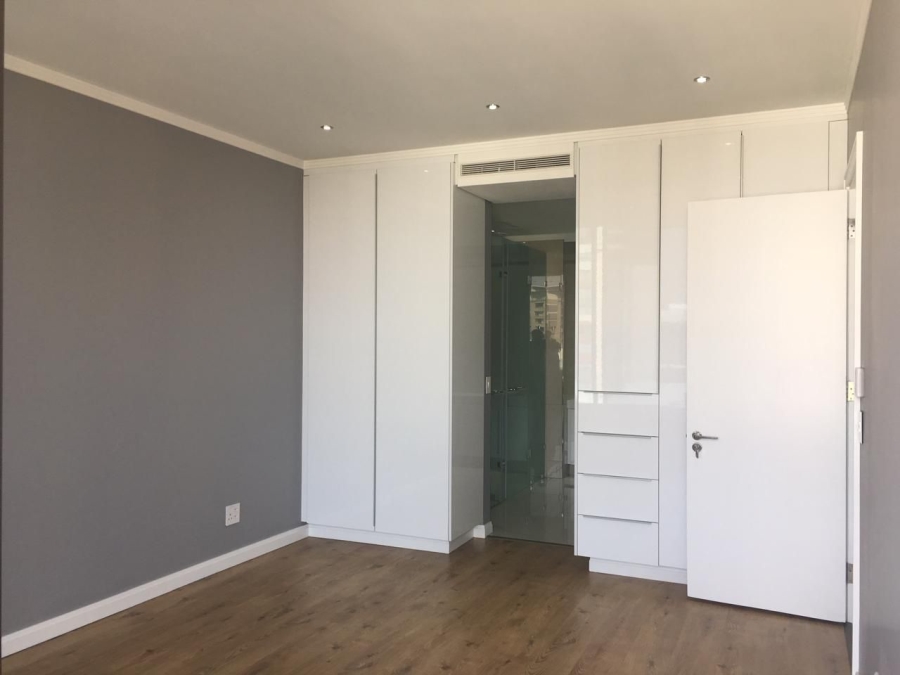 1 Bedroom Property for Sale in Sandton Central Gauteng