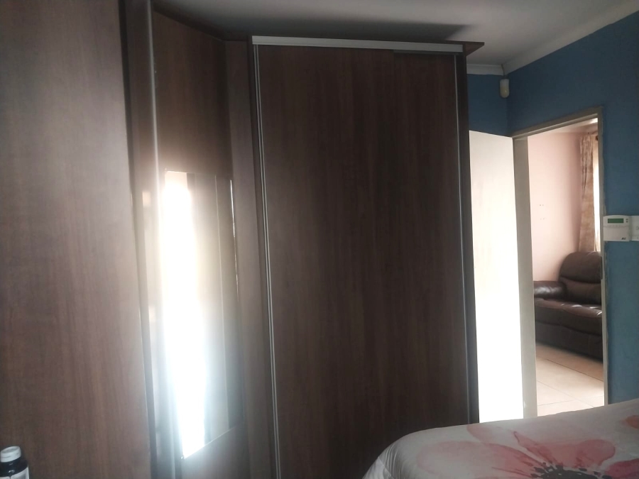 3 Bedroom Property for Sale in Windmill Park Gauteng