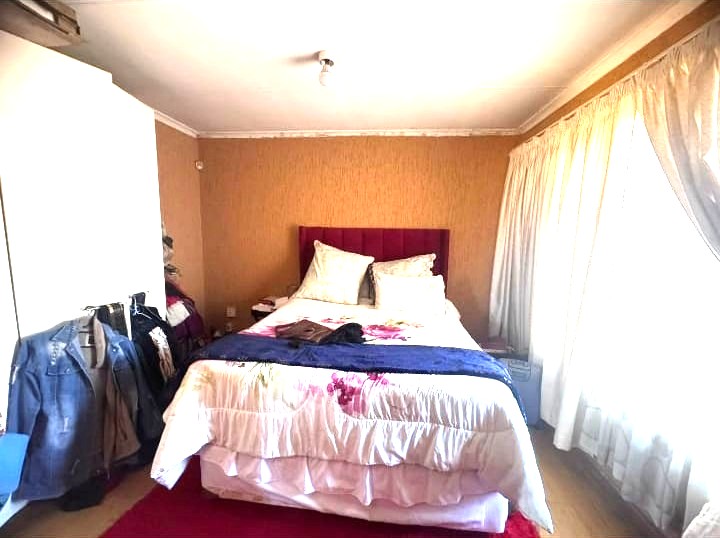 3 Bedroom Property for Sale in Clayville Gauteng