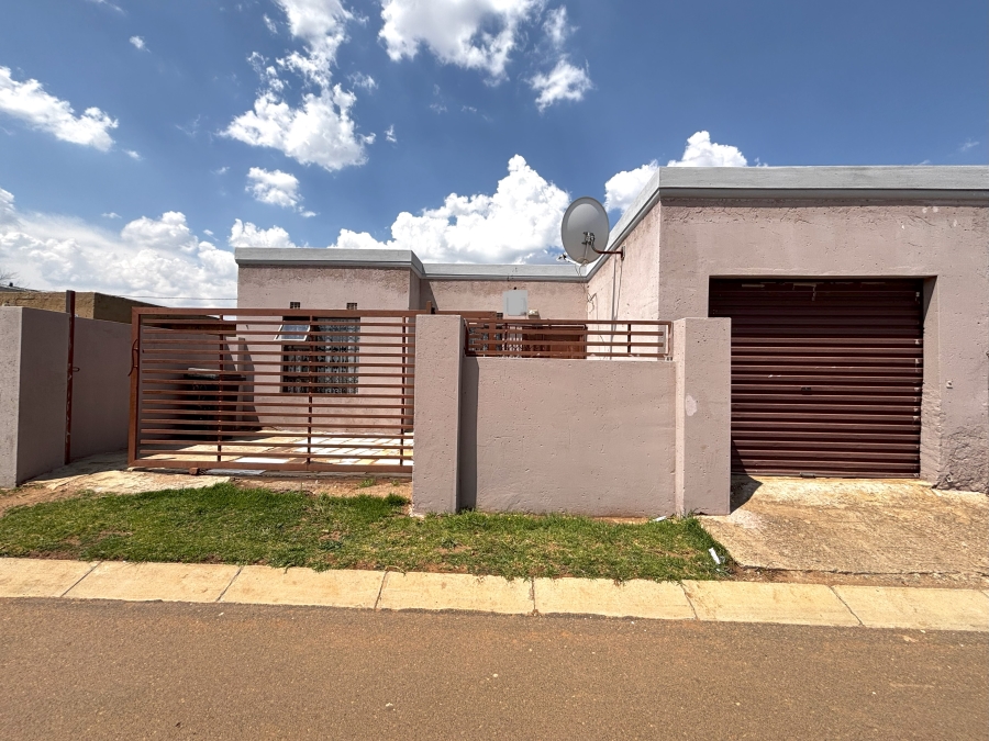 4 Bedroom Property for Sale in Tsakane Ext 11 Gauteng