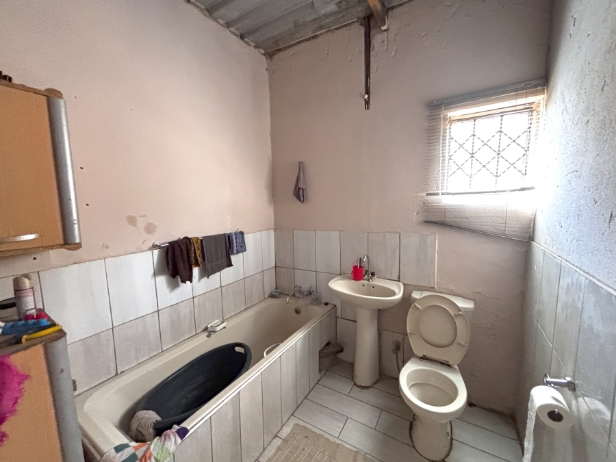 4 Bedroom Property for Sale in Tsakane Ext 11 Gauteng
