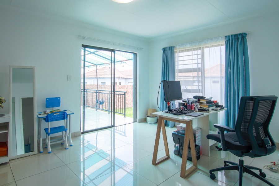 3 Bedroom Property for Sale in Parkrand Gauteng