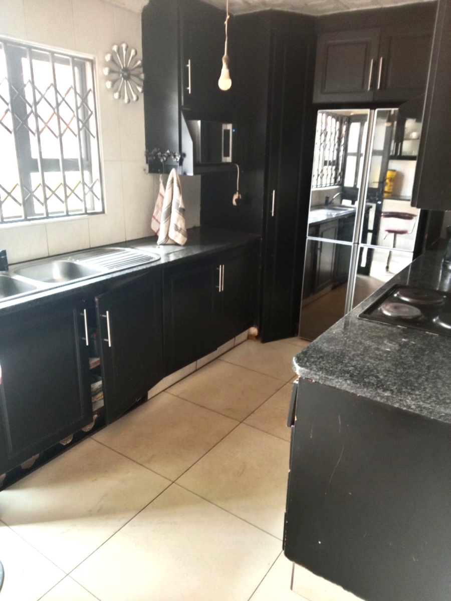 3 Bedroom Property for Sale in Vosloorus Ext 2 Gauteng