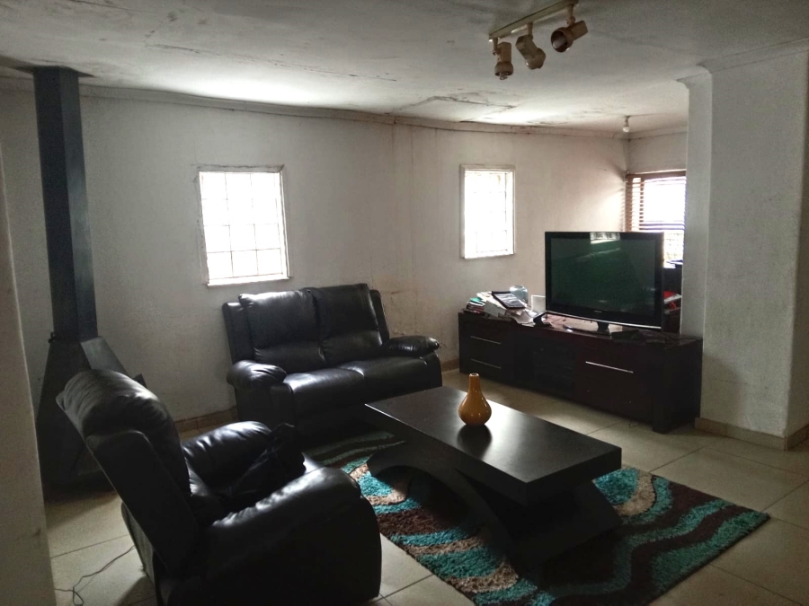 3 Bedroom Property for Sale in Vosloorus Ext 2 Gauteng