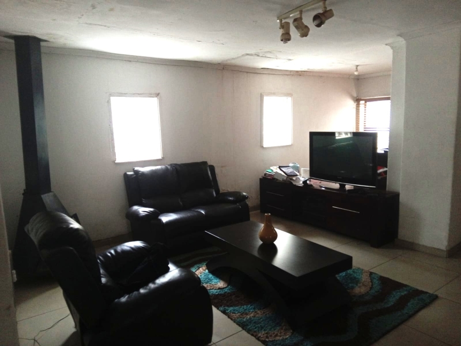 3 Bedroom Property for Sale in Vosloorus Ext 2 Gauteng