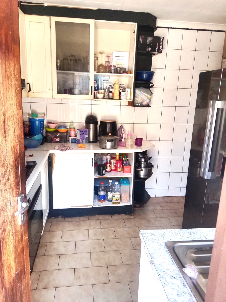 4 Bedroom Property for Sale in Vosloorus Ext 25 Gauteng