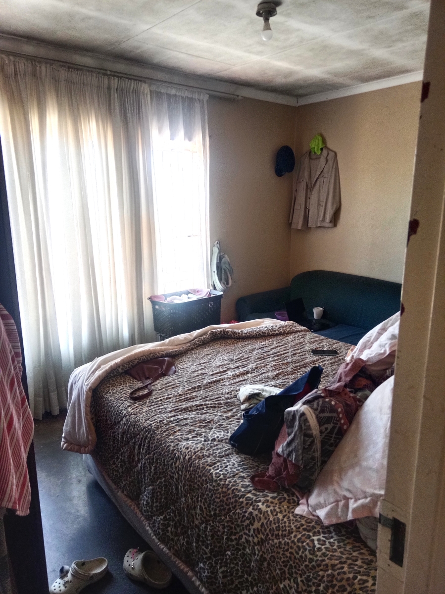 4 Bedroom Property for Sale in Vosloorus Ext 25 Gauteng