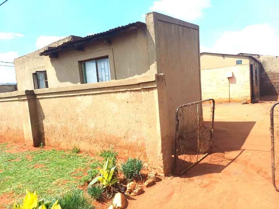 10 Bedroom Property for Sale in Mapleton Gauteng