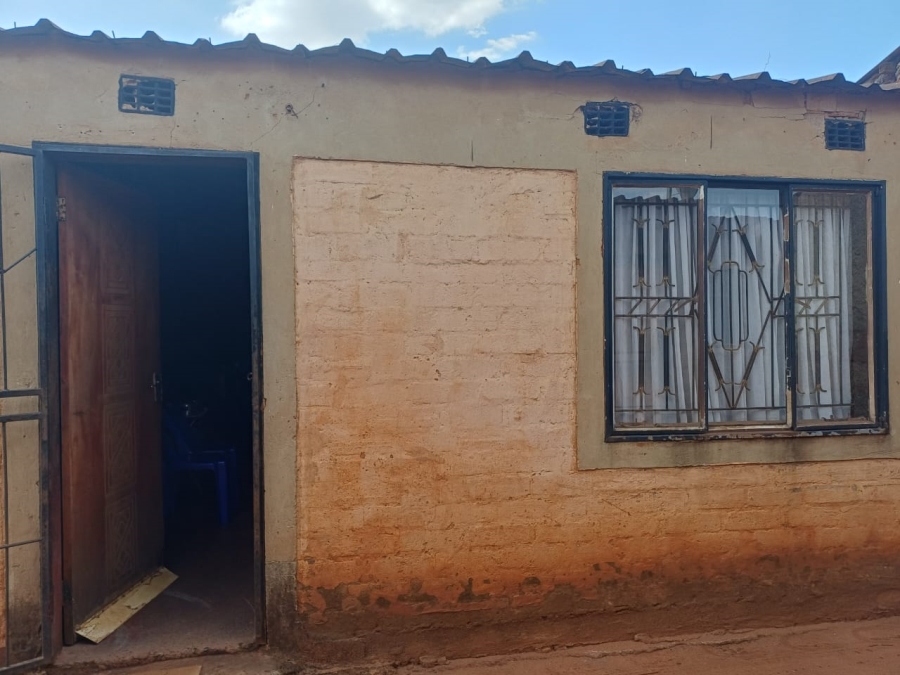 10 Bedroom Property for Sale in Mapleton Gauteng